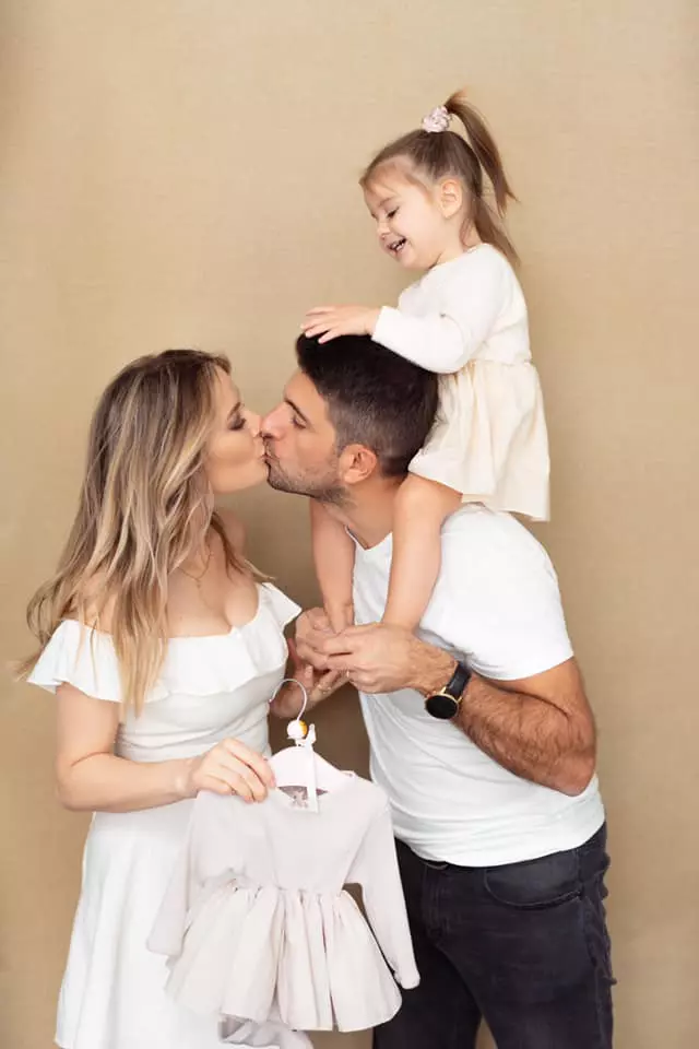 Laura Cosoi este însărcinată pentru a doua oară