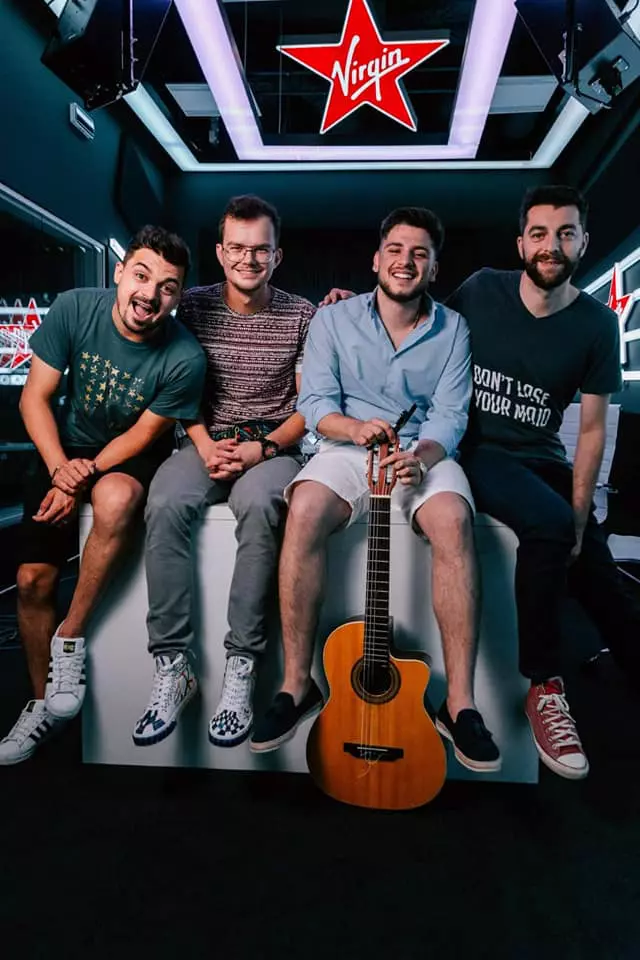 66254047_2220739111358385_1953604696794988544_n