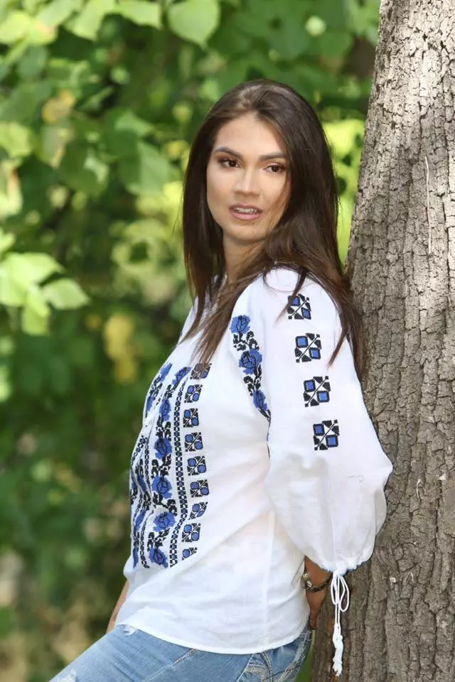 Cine-este-Dominique-fata-lui-Marius-Lăcătuș-care-joacă-în-serialul-Adela-4