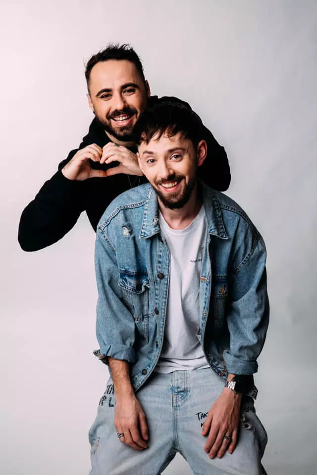 Cine este Emi de la Asia Express