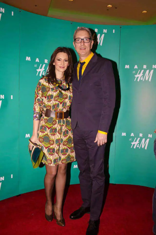 Andreea-Berecleanu-Andrei-Zaharescu-in-tinute-Marni-at-HM1-1