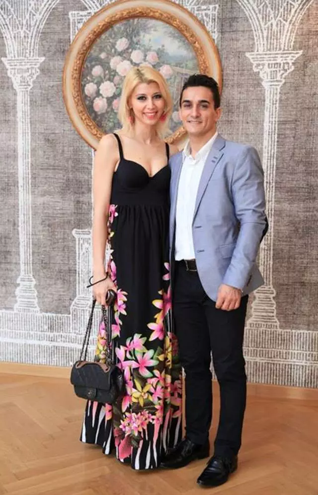 Marian Dragulescu si Corina au divortat