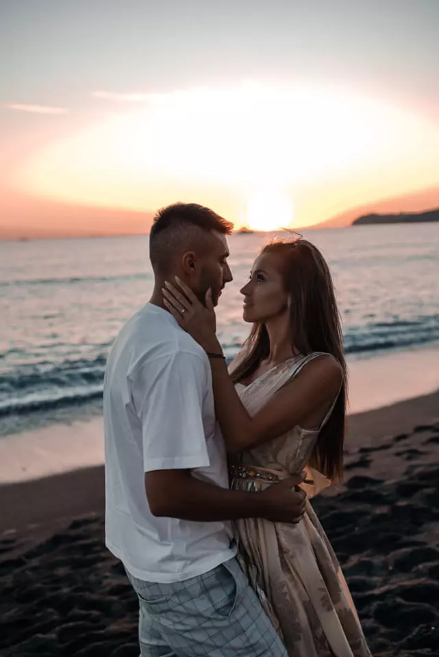 Ana-Maria-Barnoschi-a-fost-ceruta-de-sotie-14