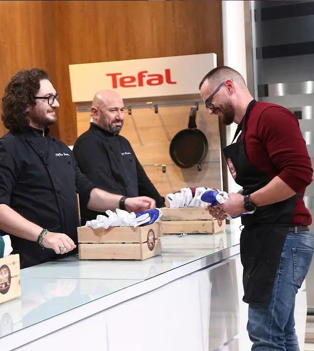 Cine e Cătălin Amarandei de la Chefi la cuțite