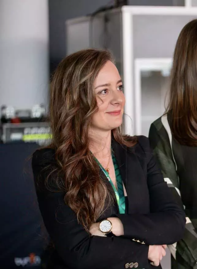 Cine este-si-cu-ce-se-ocupa-sotia-lui-Kelemen-Hunor-4