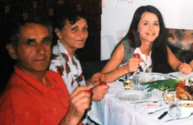 madalina-manole-cu-familia-87