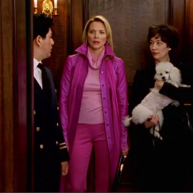 20 de ținute inedite purtate de personajele din Sex and the City (20)