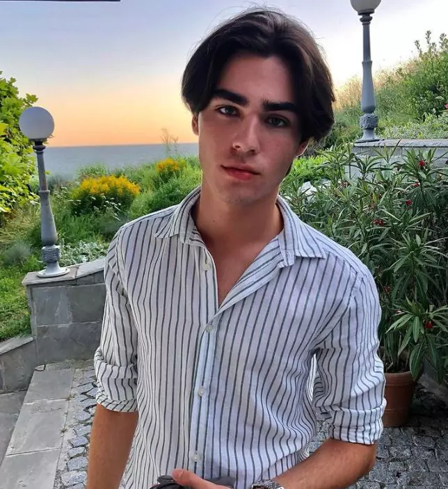 fiul-lui-stefan-banica-afacere-26