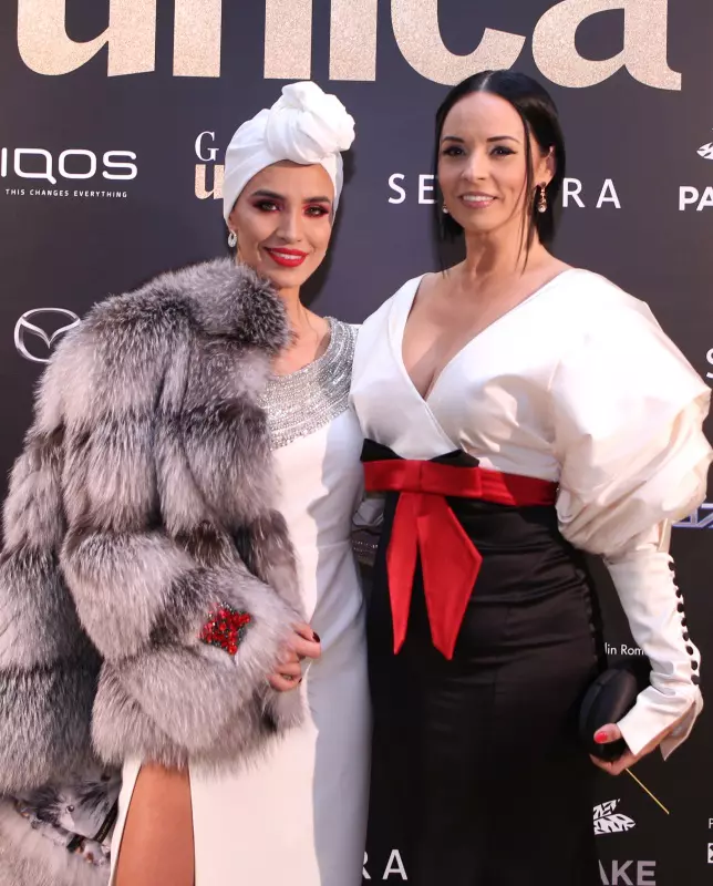 Andreea Marin si Adelina Pestritu