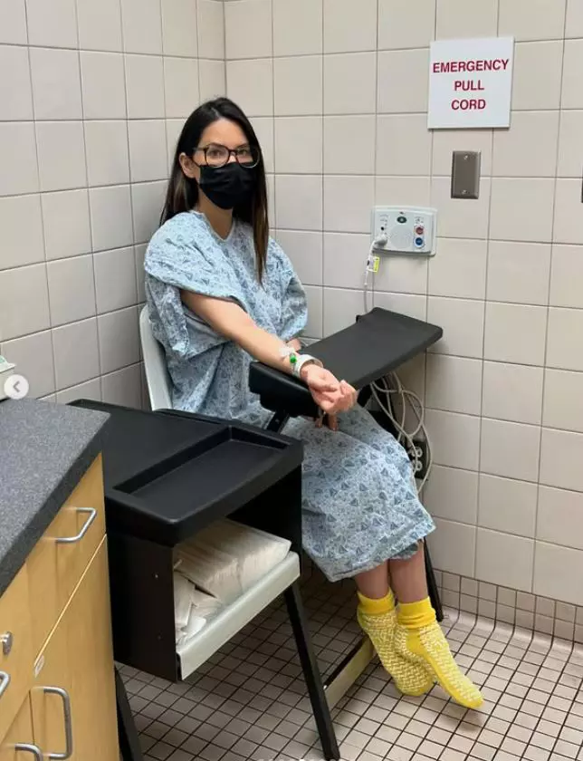 olivia munn a trecut prin 5 operatii