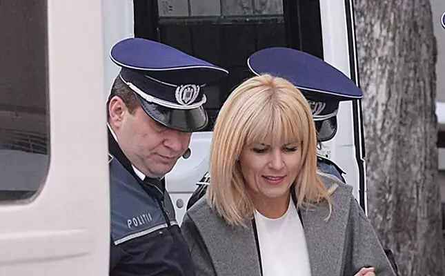 Elena Udrea6