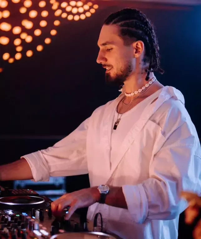 vlad-calomfir-dj-calvee-ispita-insula-iubirii-2
