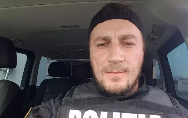 politist marian godina copil