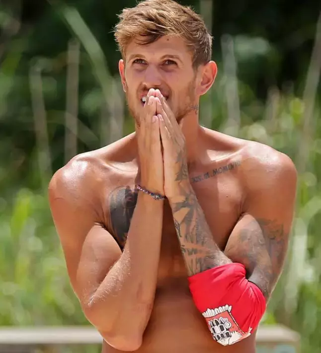 alex-delea-revine-la-survivor-4