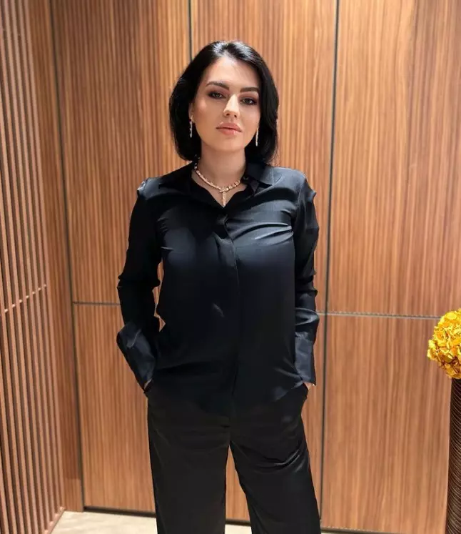 romina-gingasu-4