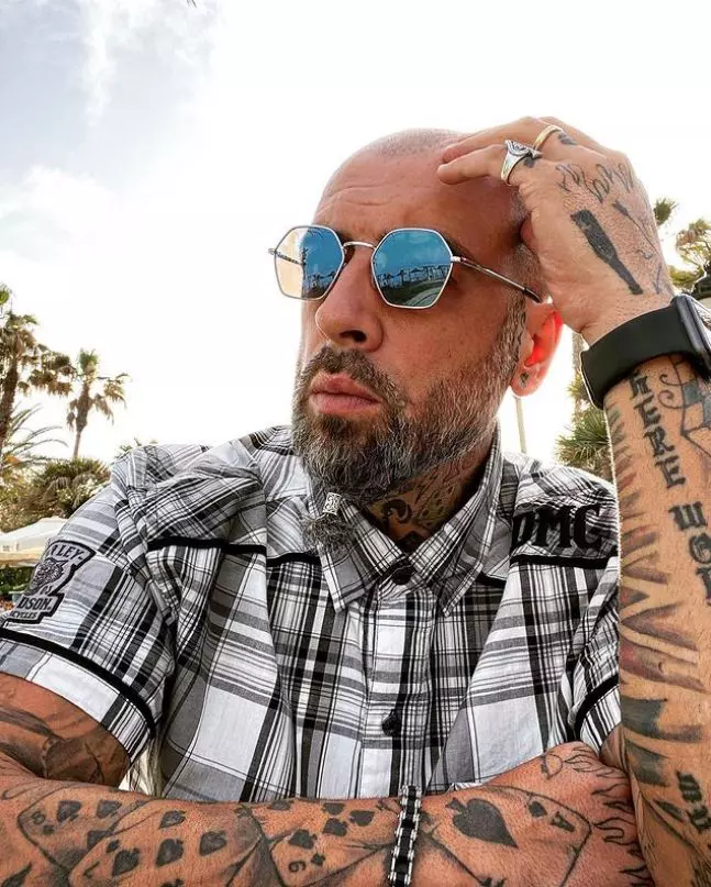 2022-07-08-17_51_34-Eduard-CRBL-@eduardcrbl-•-Instagram-photos-and-videos