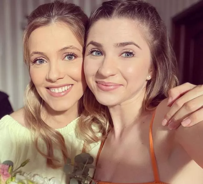 andreea-ibacka-la-un-pas-sa-nasca-prematur-7