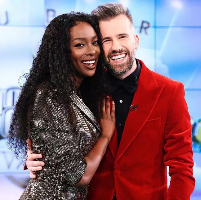 naomi-adaptare-romania-5