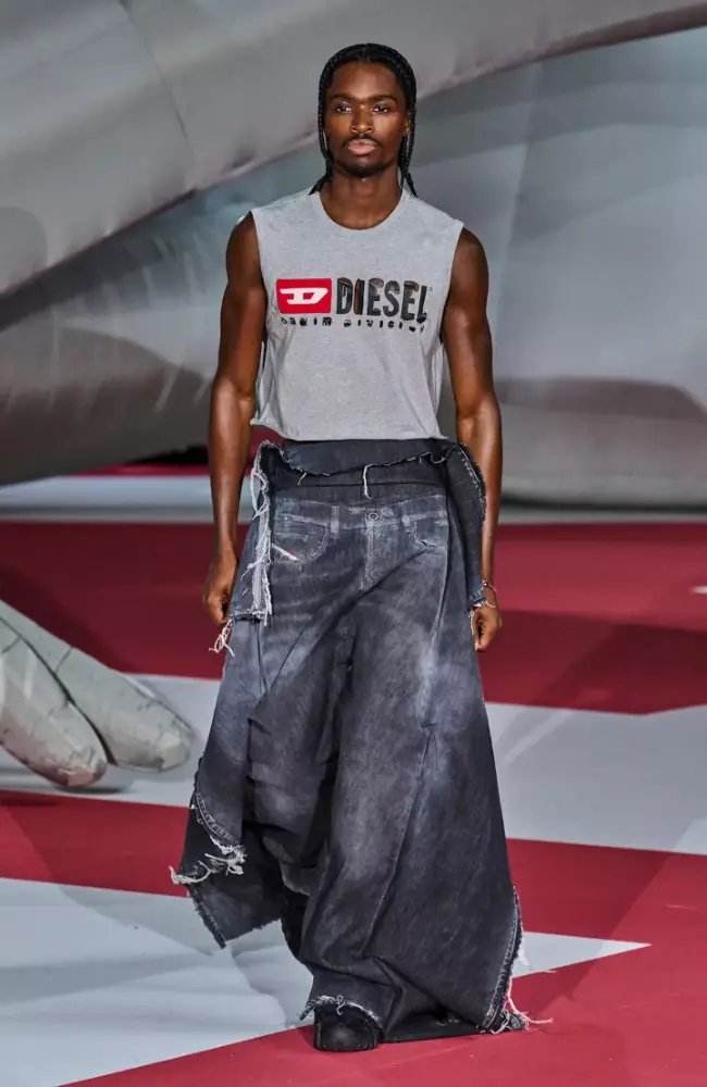 7. Glenn Martens pentru Diesel