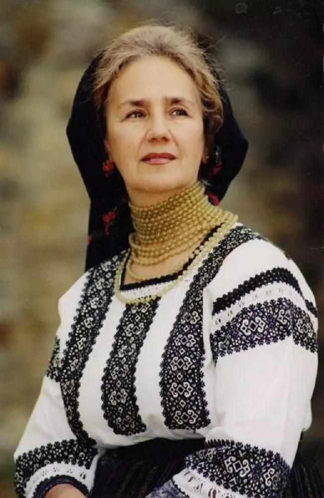 vedeta SOFIA VICOVEANCA