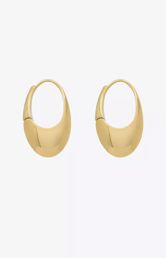 Cercei din alamă, Saint Laurent, 395 euro