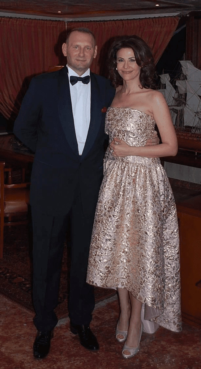adina alberts si sotul ei
