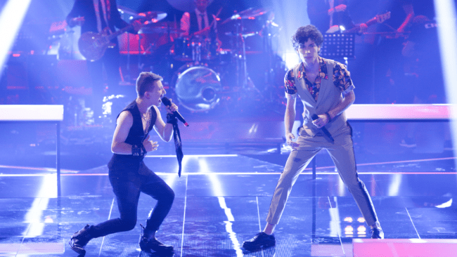 vocea-romaniei-2019-bogdan-ghirau-vs-gabriel-biscoveanu_size7