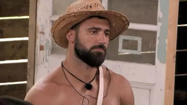 andrei-stoica-a-desemnat-cei-doi-servitori-din-aceasta-saptamana-de-la-ferma-pe-cine-a-ales_2_size7