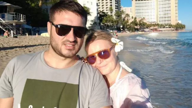 video-tania-popa-vacanta-de-vis-alaturi-de-sot-in-hawaii_size7