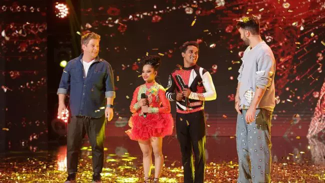 duoul-indian-bad-salsa-prima-reactie-dupa-ce-a-primit-golden-buzz-de-la-smiley-si-pavel-bartos_1_size7