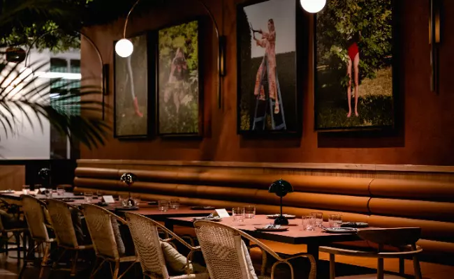 12. Atmosfera în restaurantul Flava, Verno House