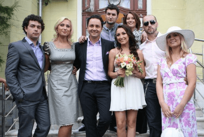 Andra și Cătălin Măruță, la aniversarea cununiei: nuntă la Târgu Jiu, cu 800 de invitați și "potop" de vedete. Imagini de colecție