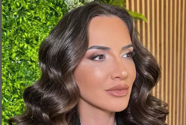 mara-banica-atac-la-iulia-albu