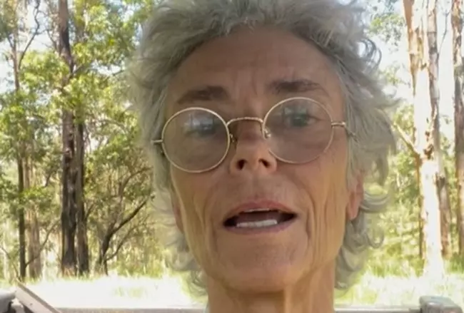 Actrița tinereții noastre, de la simbolul frumuseții, la ținta criticilor dure. Cândva idolul unei planete, azi judecată pentru felul în care arată. Povestea unei libertăți asumate