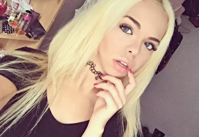 Sabrina Fabian, alias Barbie de România, a leşinat la X factor în 2015