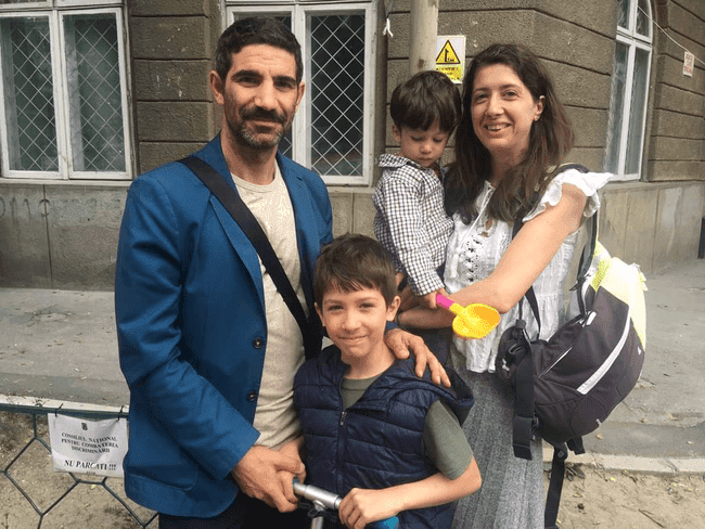 Toma Cuzin și familia (1)