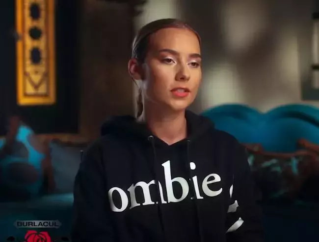 alexandra-mucea-survivor-7