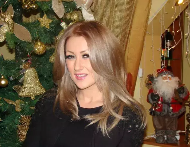 raluca-tanase-schimbare-reusita-de-look-foto_size2