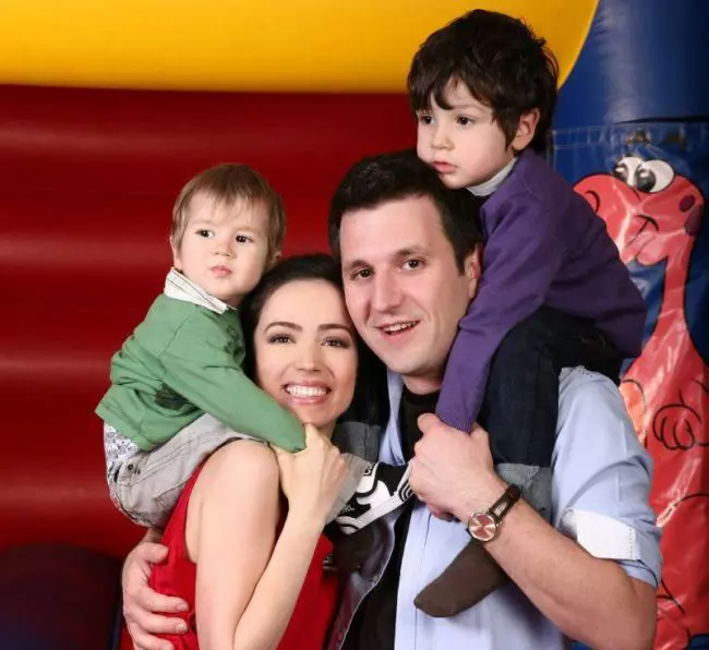 andi-moisescu-si-olivia-steer-vacanta-in-familie-la-schi_7_1