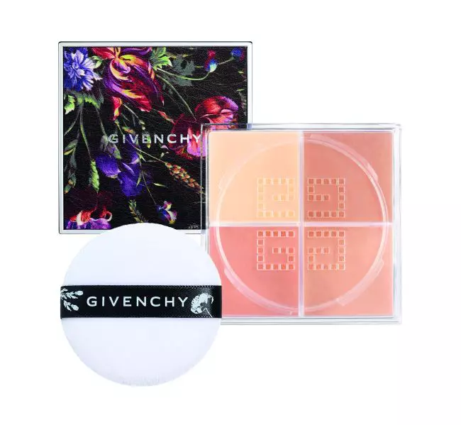 Pudră liberă, Givenchy, Prisme Libre, No. 2 Taffetas Beige, 237 lei, disponibilă Sephora