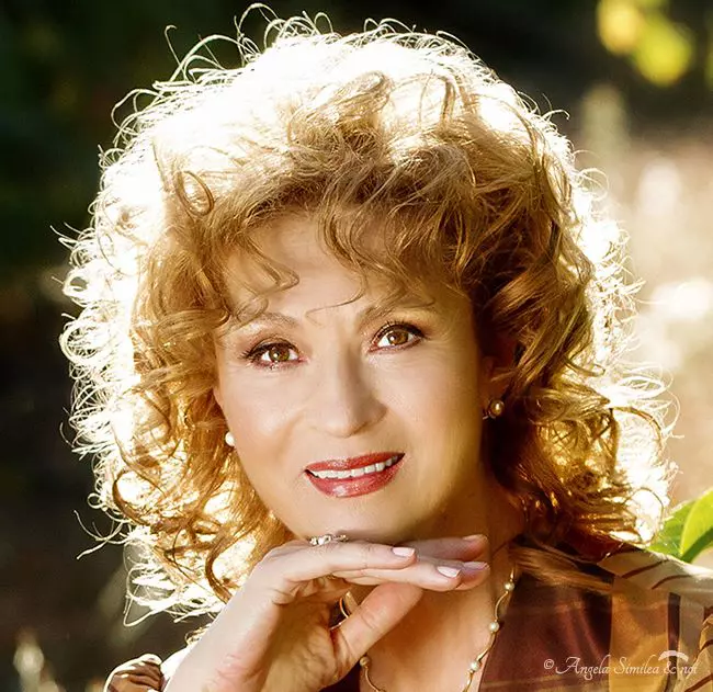 Angela Similea