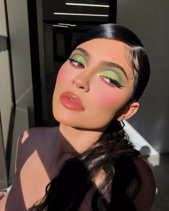 @kyliejenner