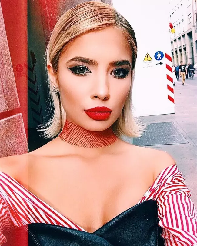 Calina seamănă foarte bine cu mama ei.