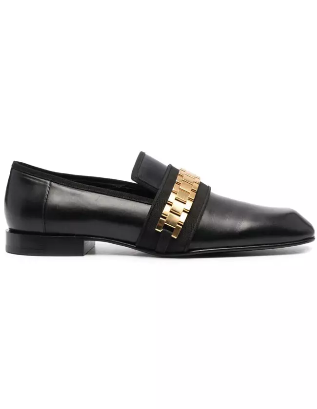 Pantofi din piele, Victoria Beckham, 536 euro, magazinul Aparterre