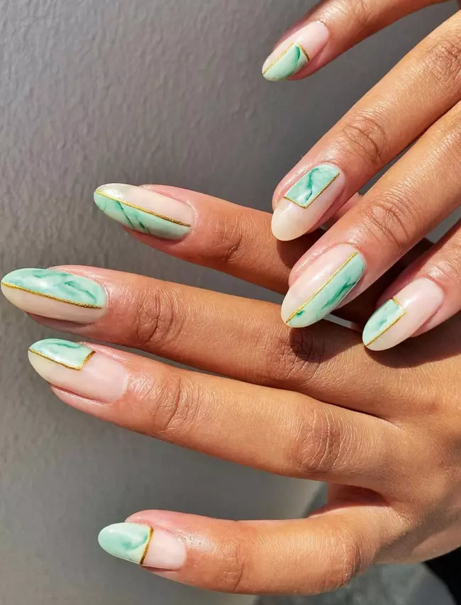 @nailartbyqueenie
