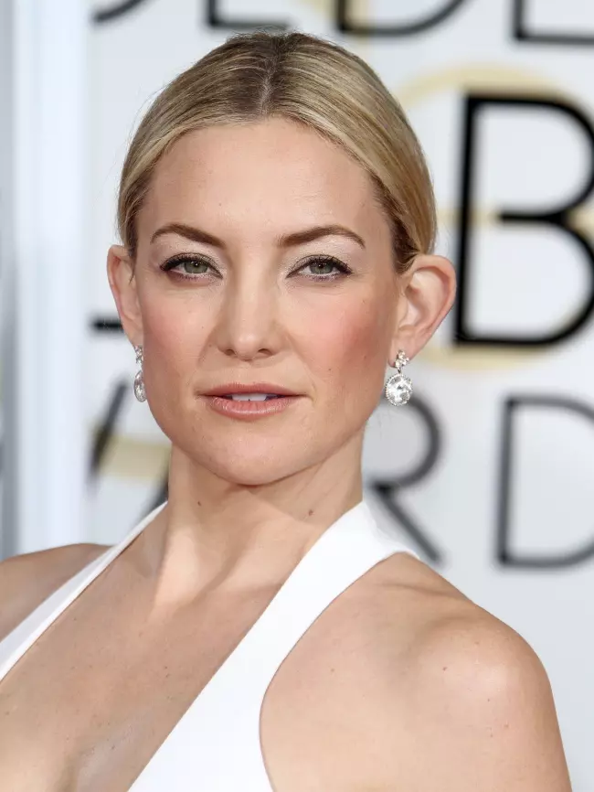 6. KATE-HUDSON