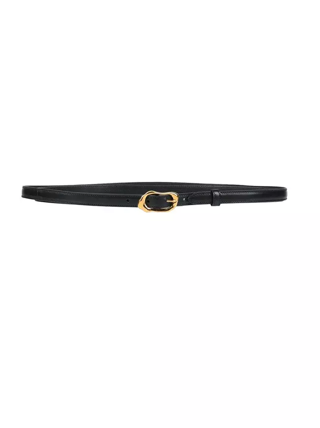 Curea din piele, Alexander McQueen, 426 euro, www.yoox.com