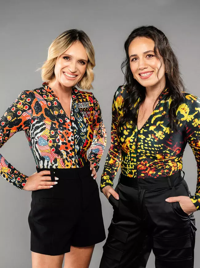Carmen Negoiță și sora ei, Andreea