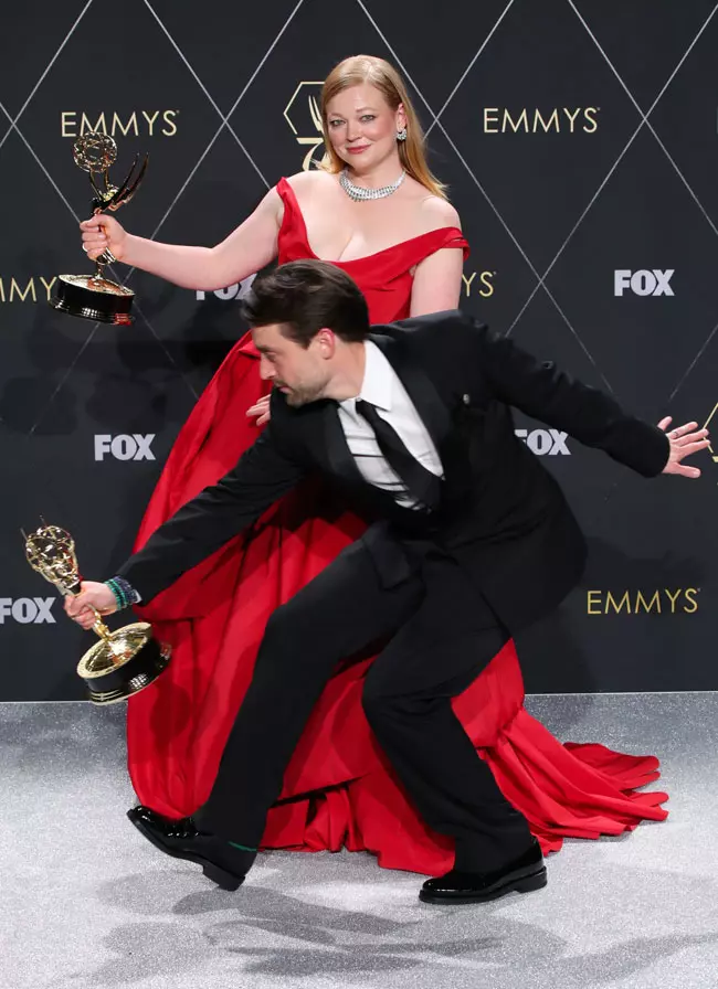 Sarah Snook si Kieran Culkin