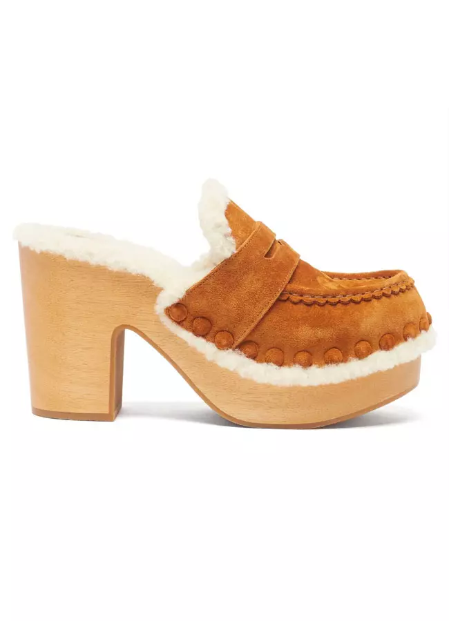 Saboți din piele, Chloe, 3.800 lei, www.net-a-porter.com